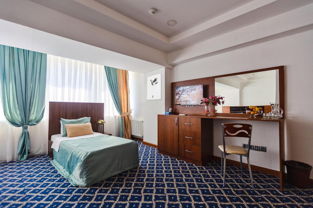 Demir Yol Plaza Hotel Baku Eksteriør bilde